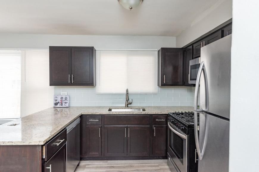 3058 N Kostner – photo 3