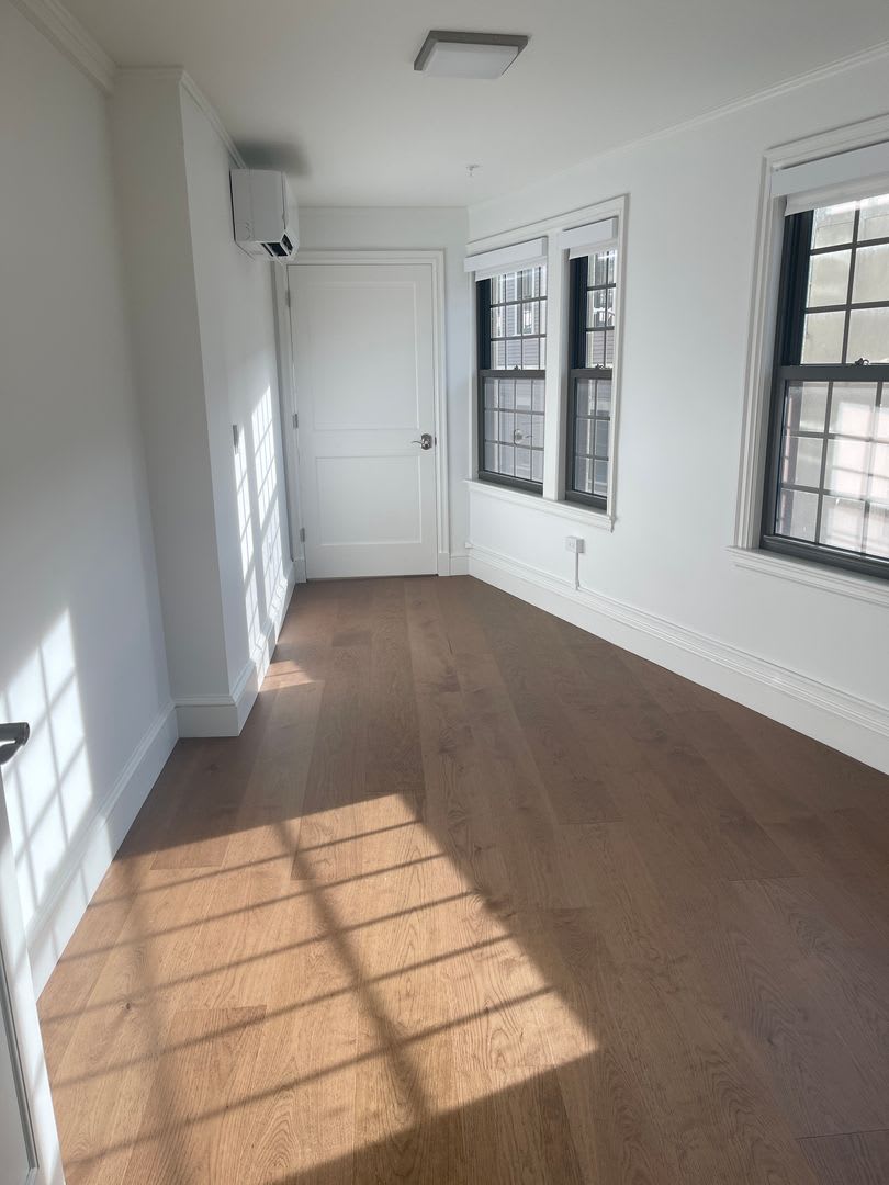 FREE MONTH & NO FEE Harvard Sq Studio Brand New Renovation – photo 5
