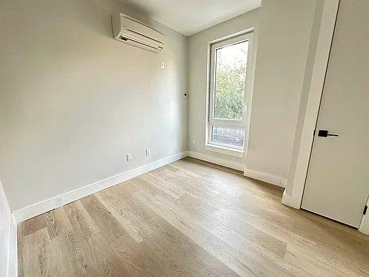 459 East 135th Street – photo 3