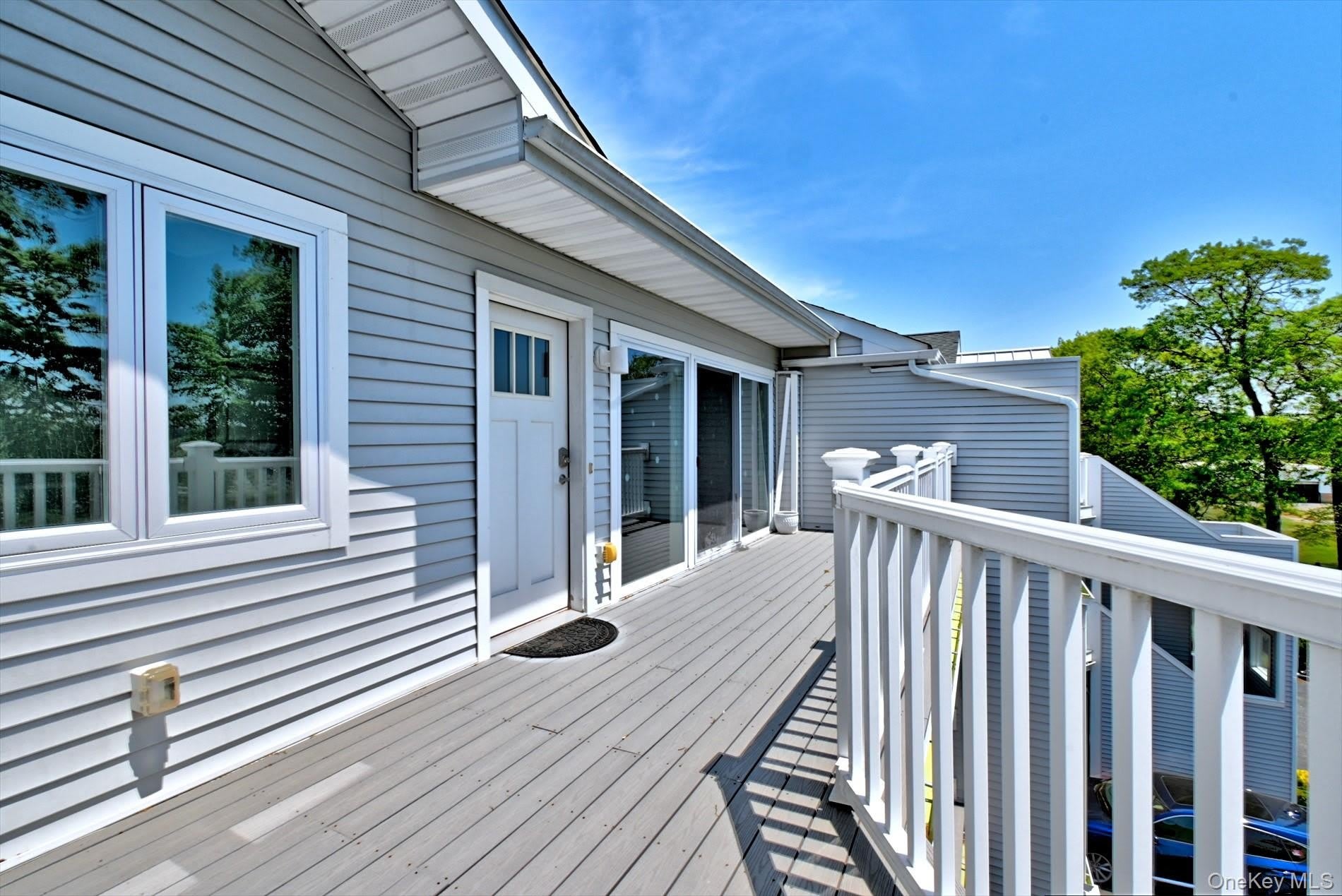 44 Fox Hill Drive – photo 3