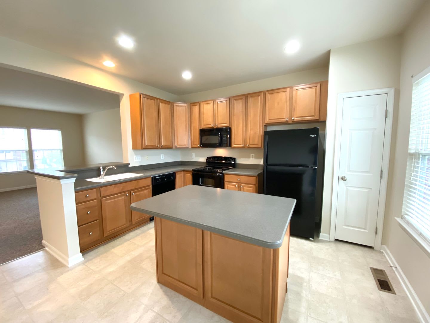 3 Bedroom Townhome in Waynesboro! – photo 3