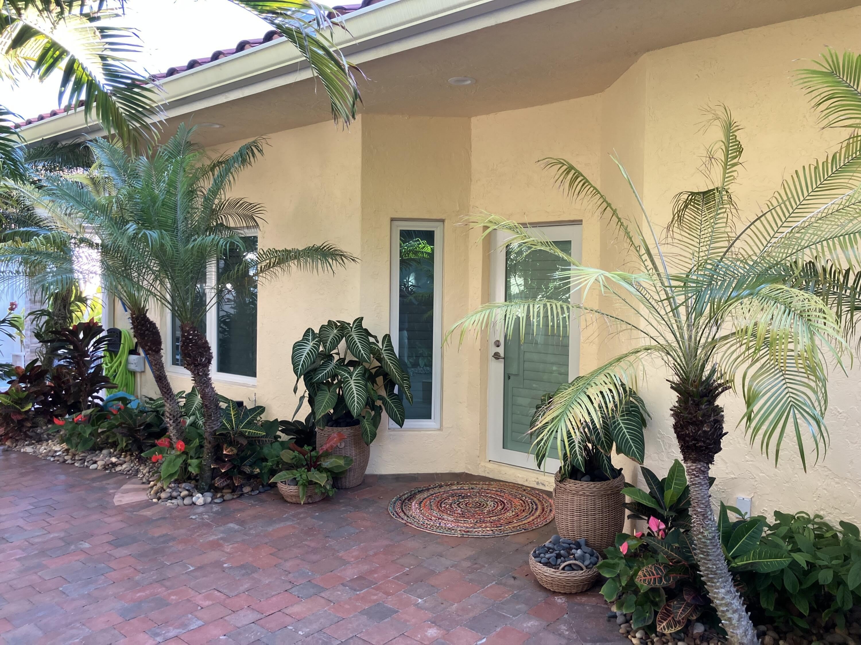 333 Pelican Way – photo 2