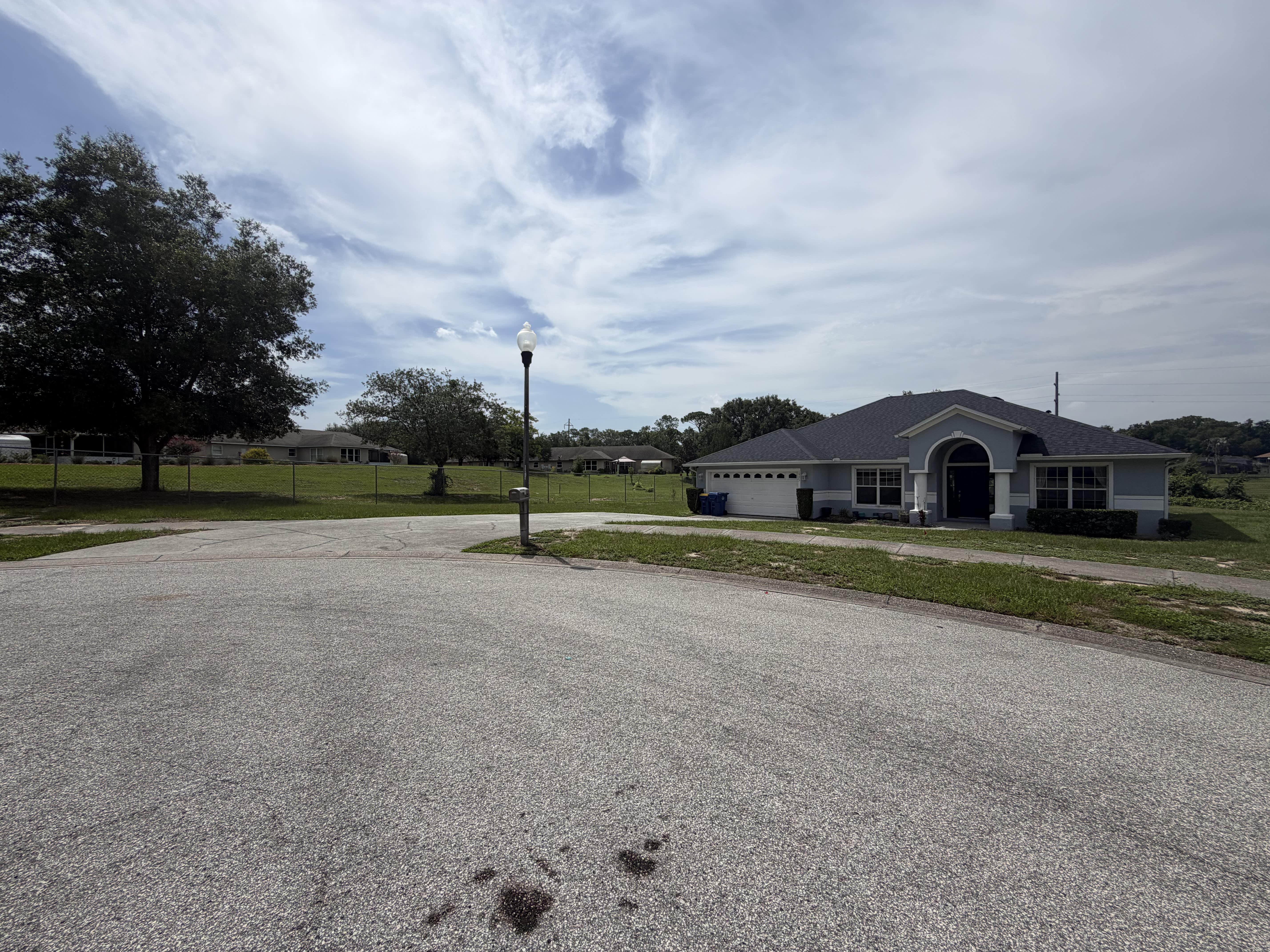1325 Oakwood Ct – photo 1