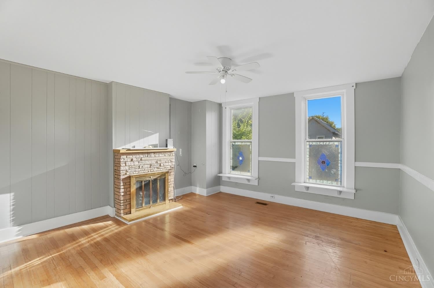 149 Boltin Street – photo 3