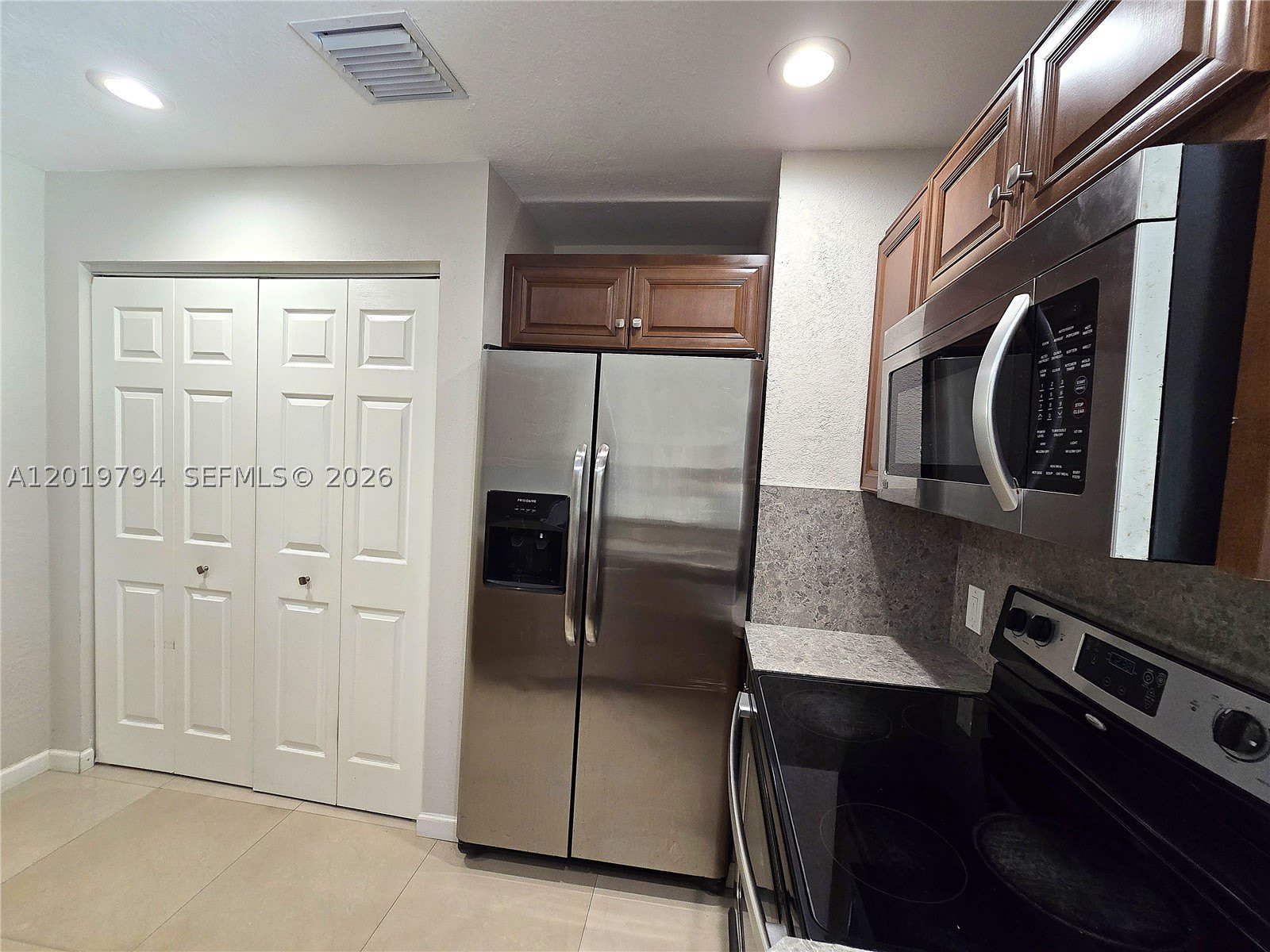 3457 Nw 44Th St – photo 5