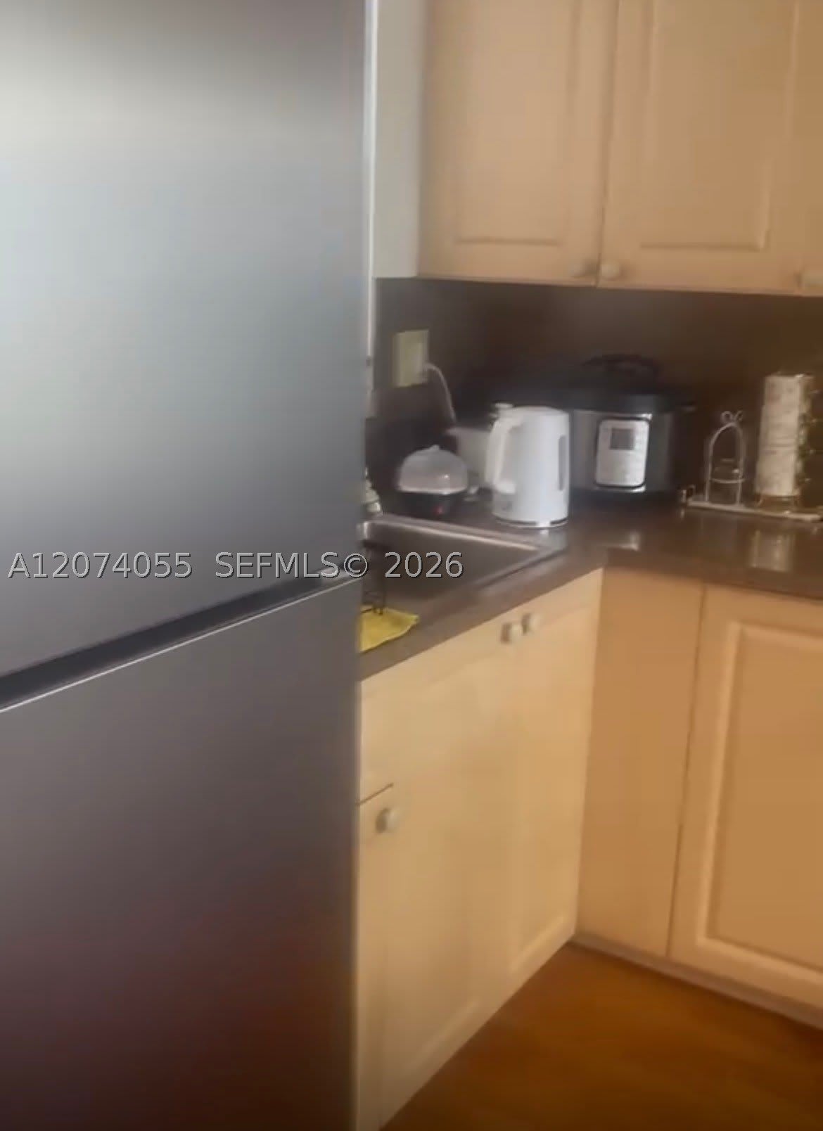 2998 E Sunrise Lakes Dr – photo 5