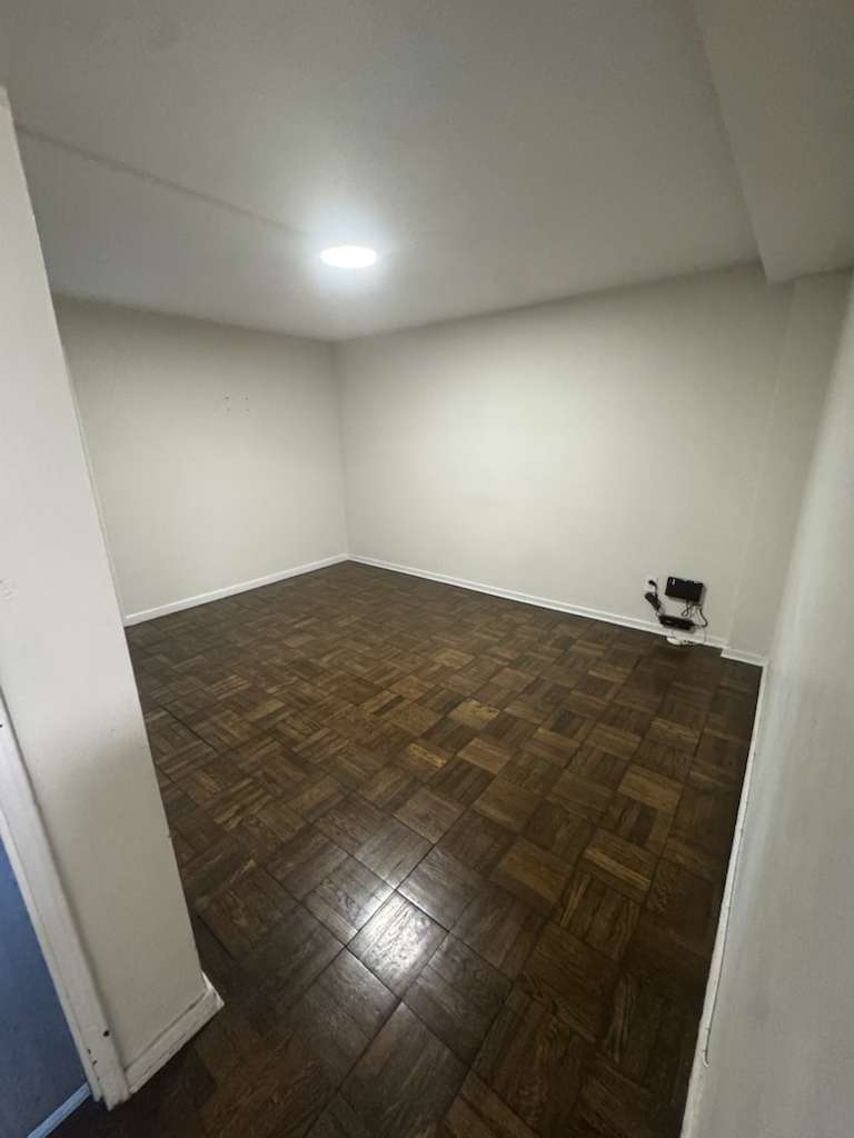110 Washington – photo 2