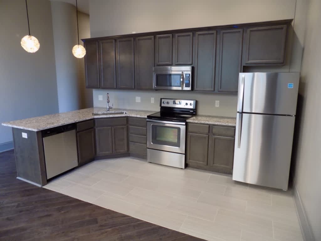 Come live in the Parker Building in Downtown Davenport. – photo 4