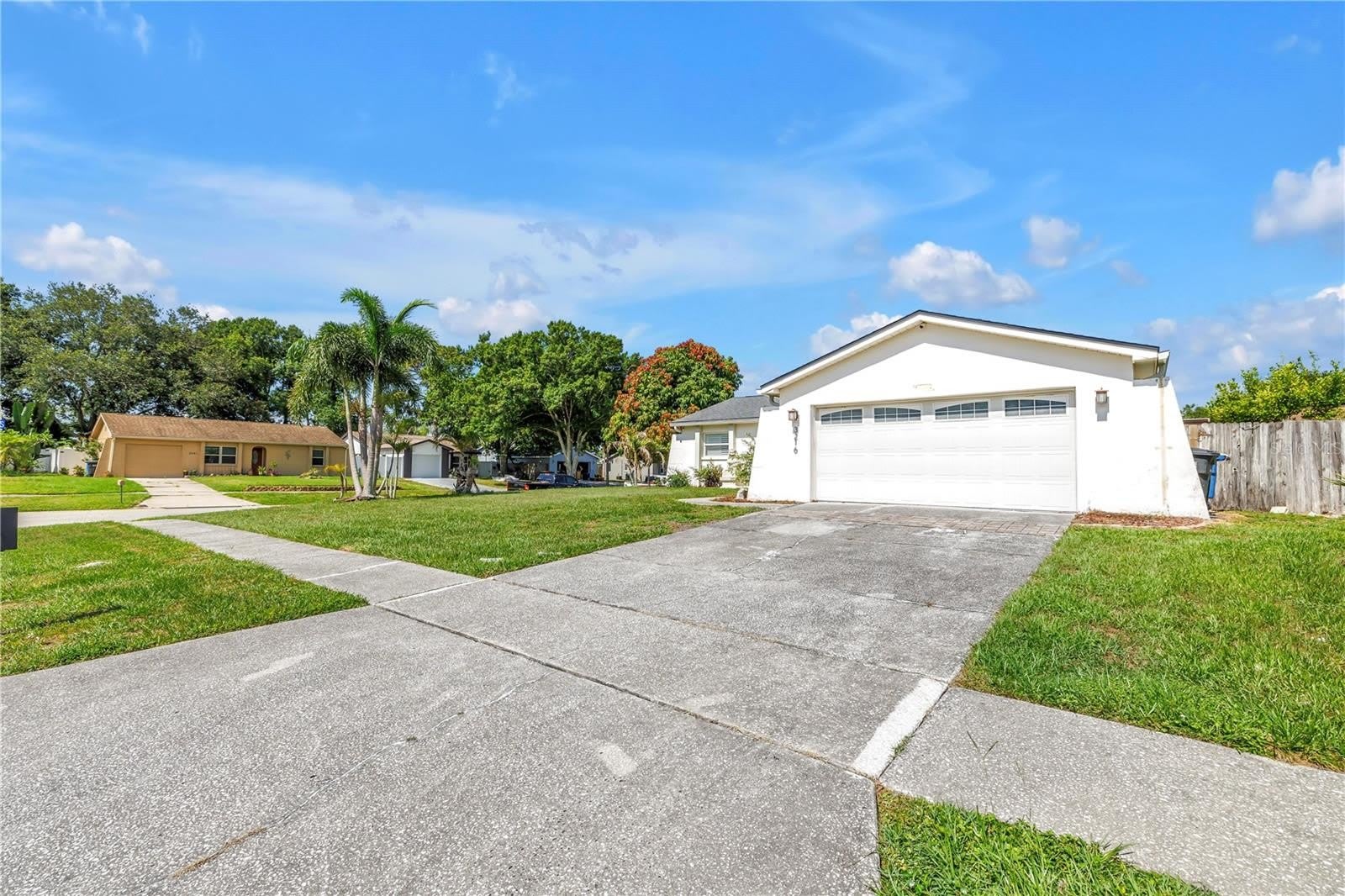 3216 PINE HAVEN Drive – photo 4