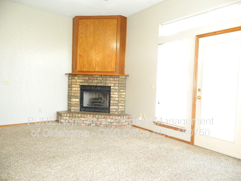 1705 SW 23rd St – photo 5