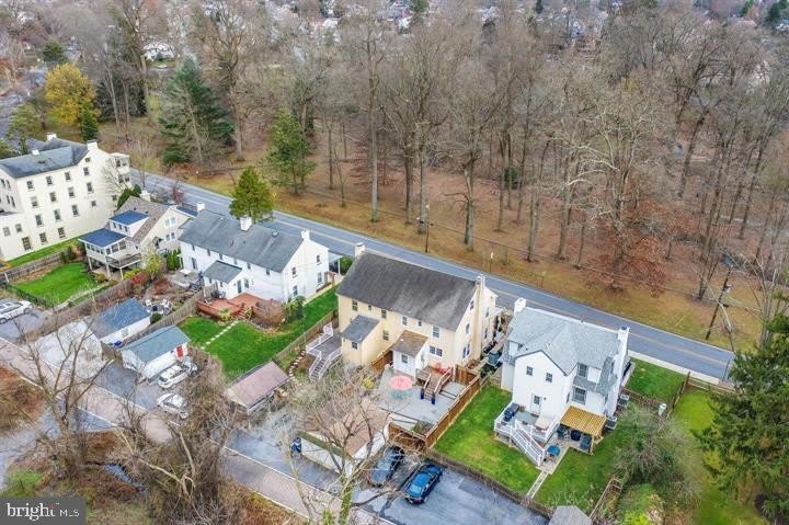 605 W MINER Street – photo 2