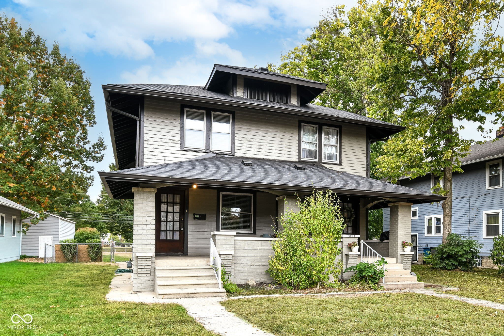 6040 N College Avenue – photo 1