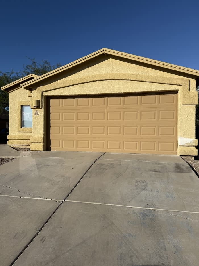 1284 West Laporte Lane – photo 1