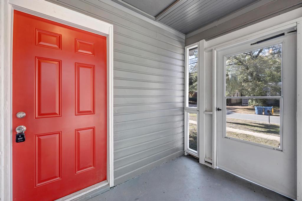 8025 Paul Jones Dr – photo 3