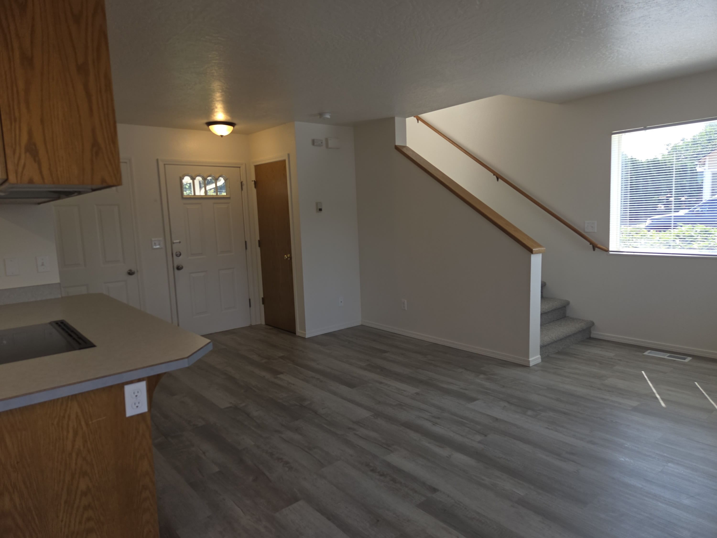 311 East Dodge Street – photo 4