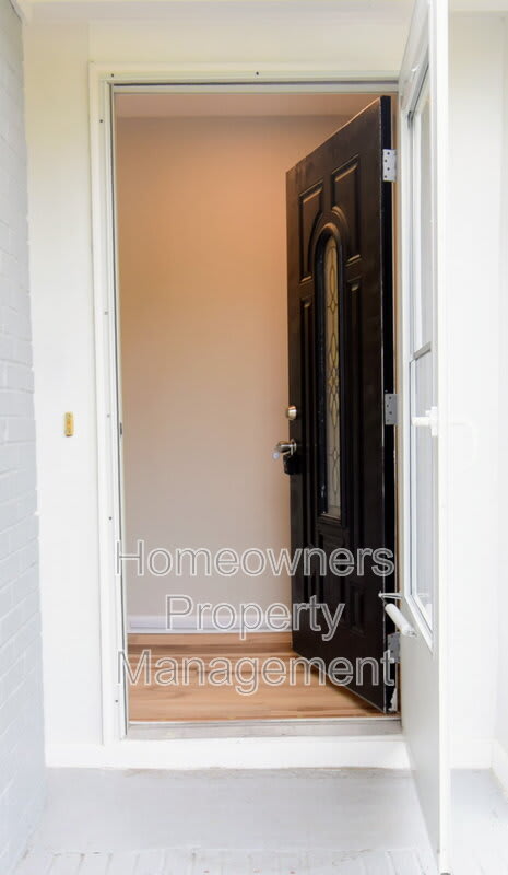 4408 Chesterbrook Dr – photo 3