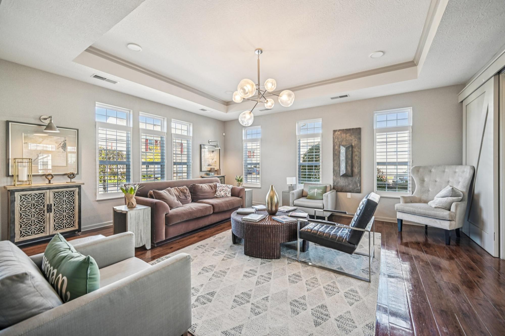 Latham Apartments – photo 4