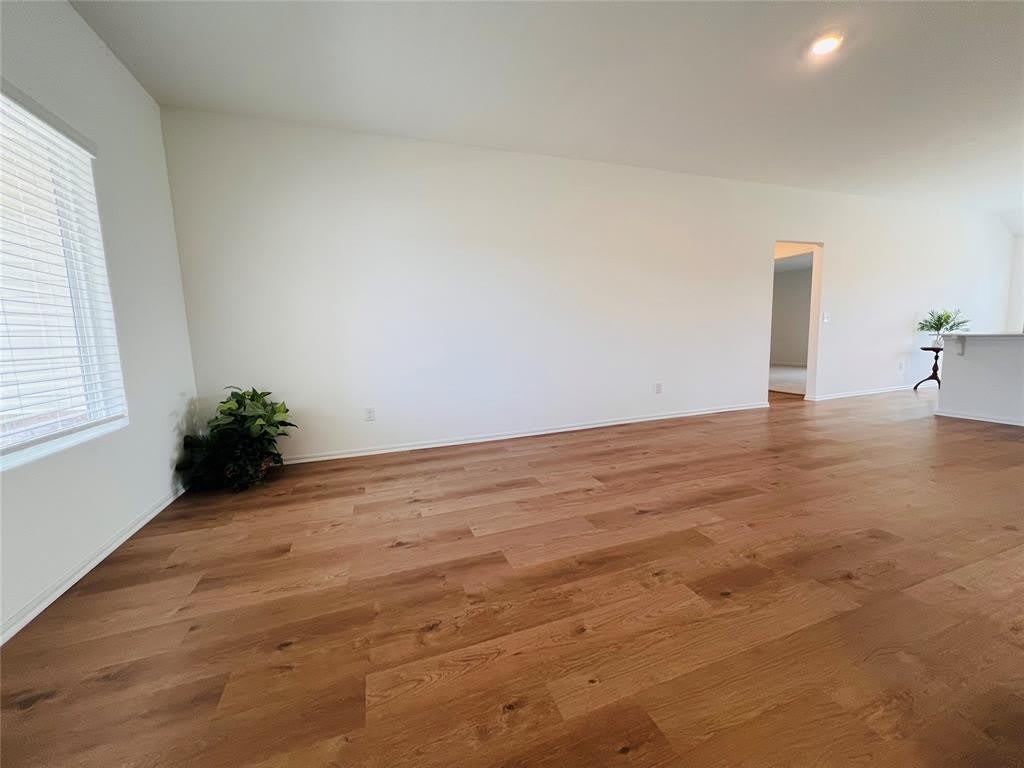 604 Hillsboro Drive – photo 4