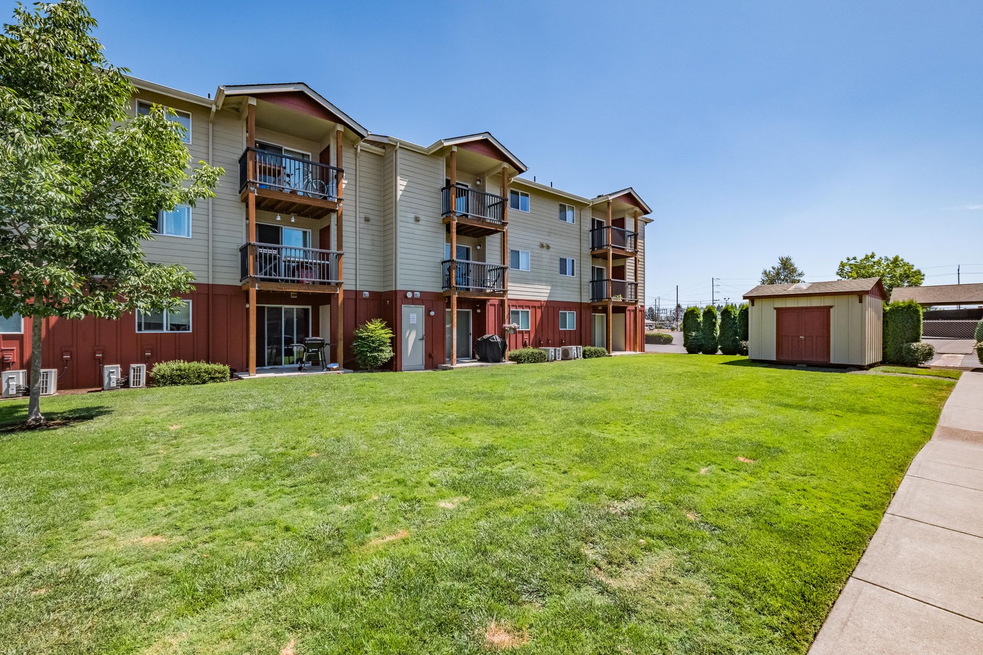 Newcastle Place Apartments – photo 3