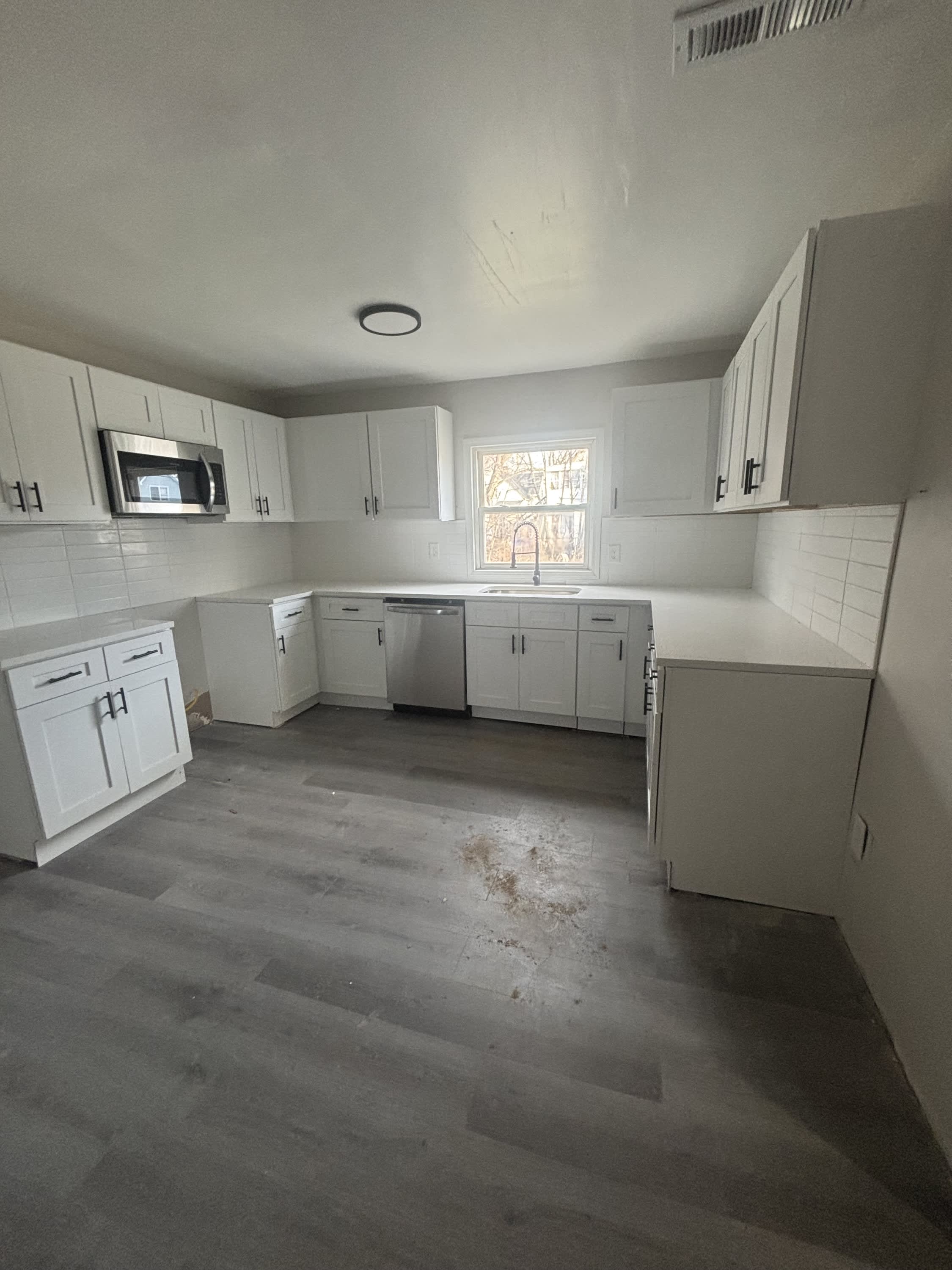 8019 Platt Avenue – photo 2