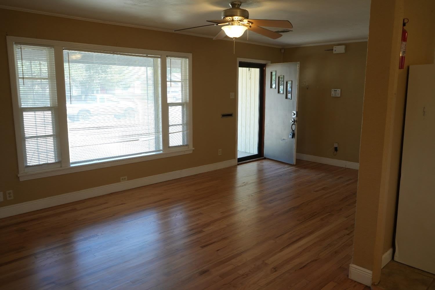 3419 28th Street – photo 2