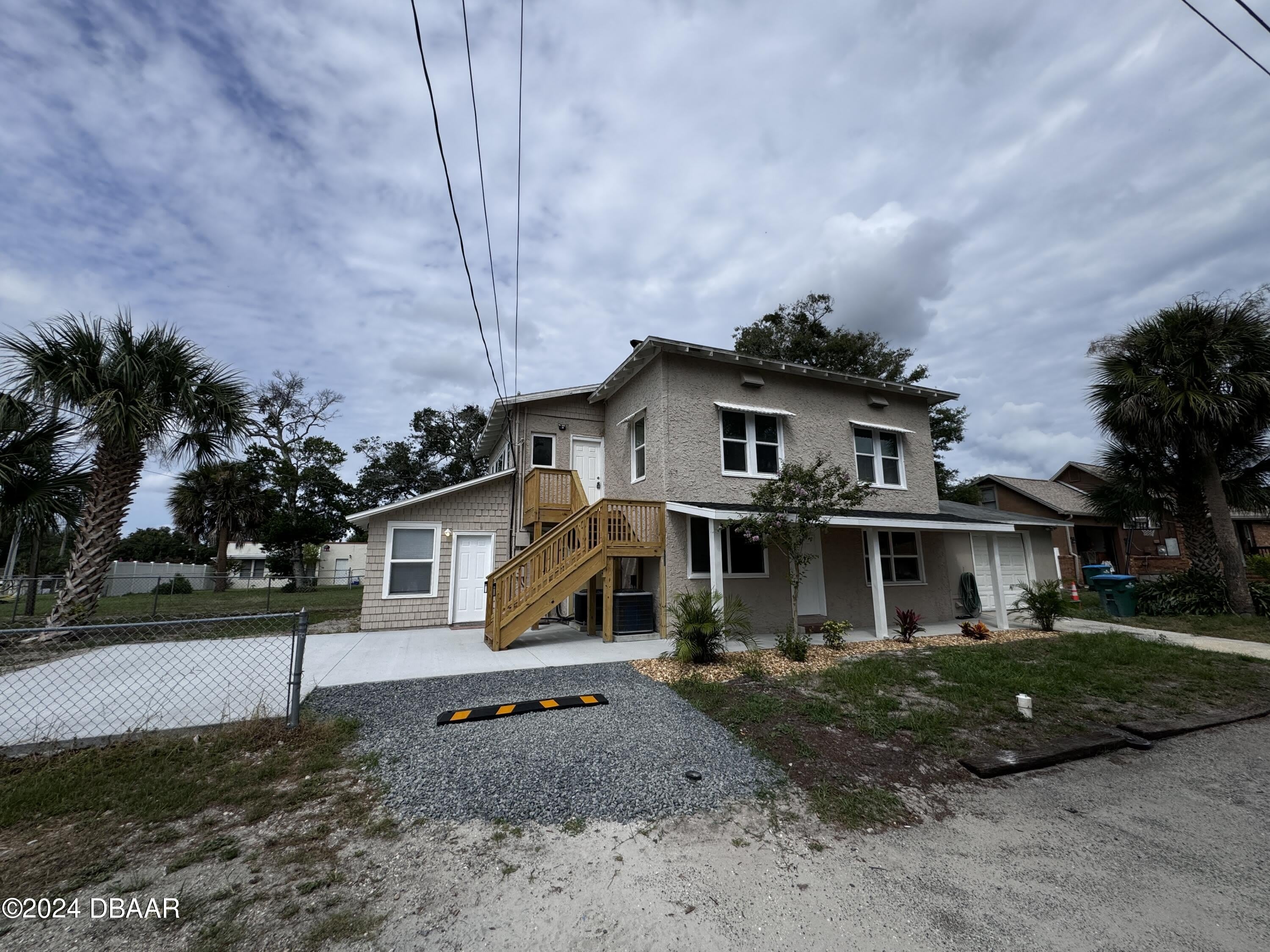 1304 Holly Avenue – photo 2