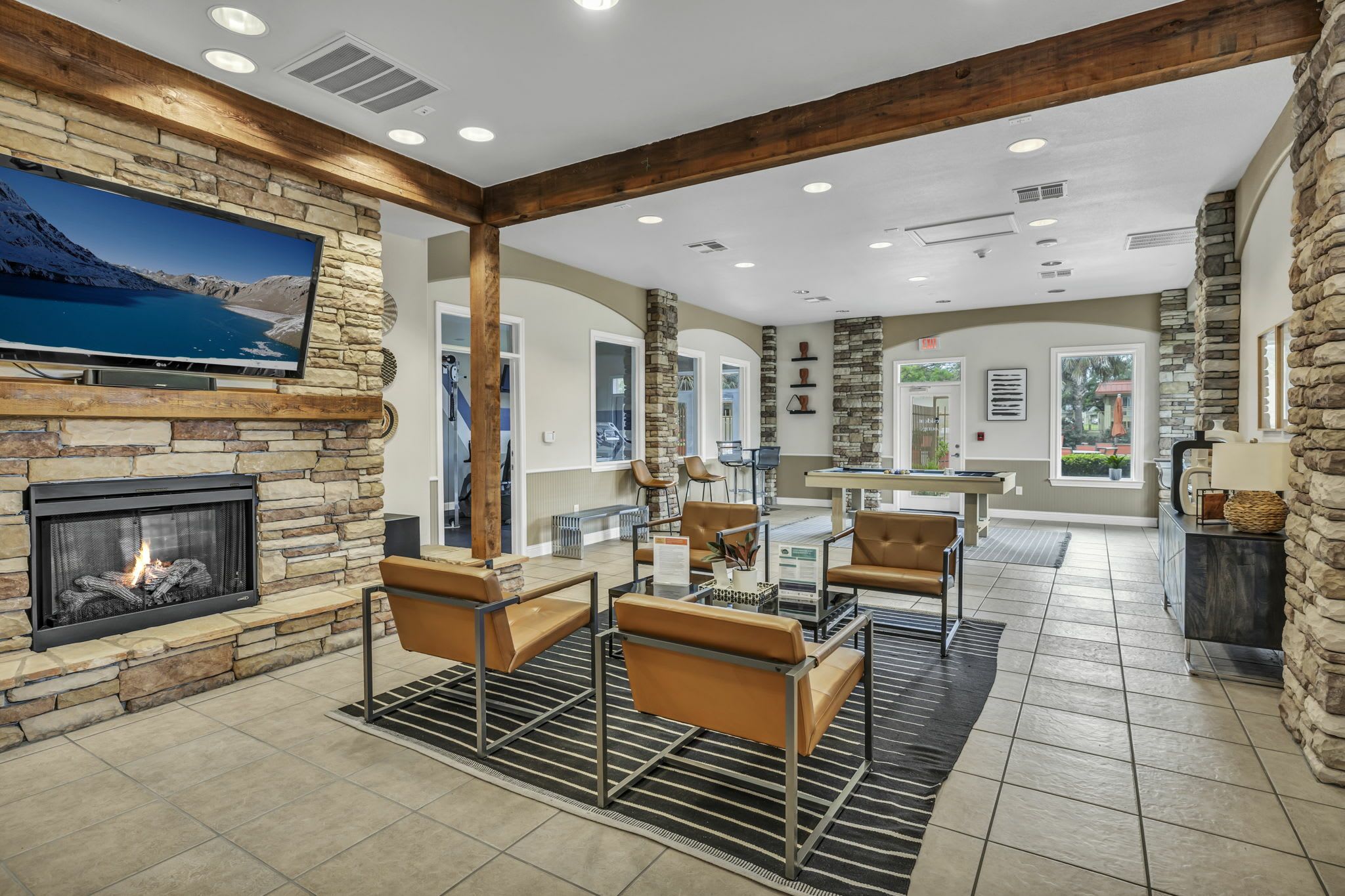 The Palms on Lamar-Affordable Housing – photo 4