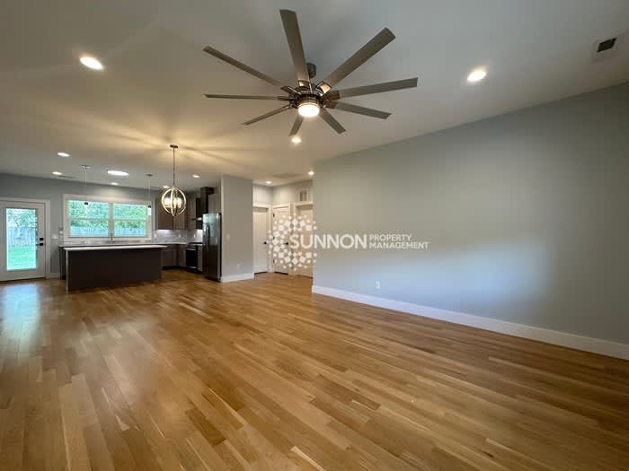 4531 Sampson Street – photo 2