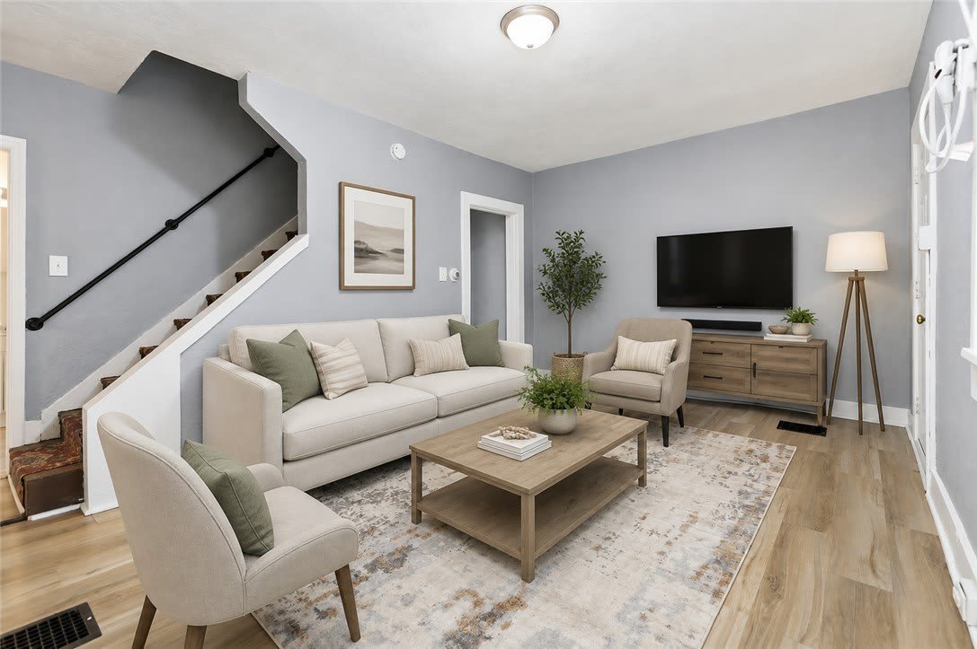 1320 Pioneer Ave – photo 4
