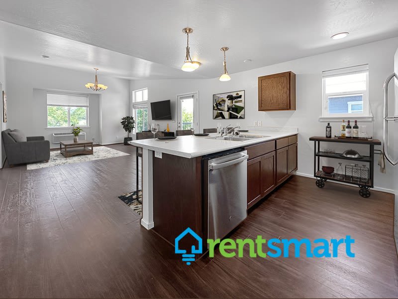 2245 South Avenue West 201 – photo 2