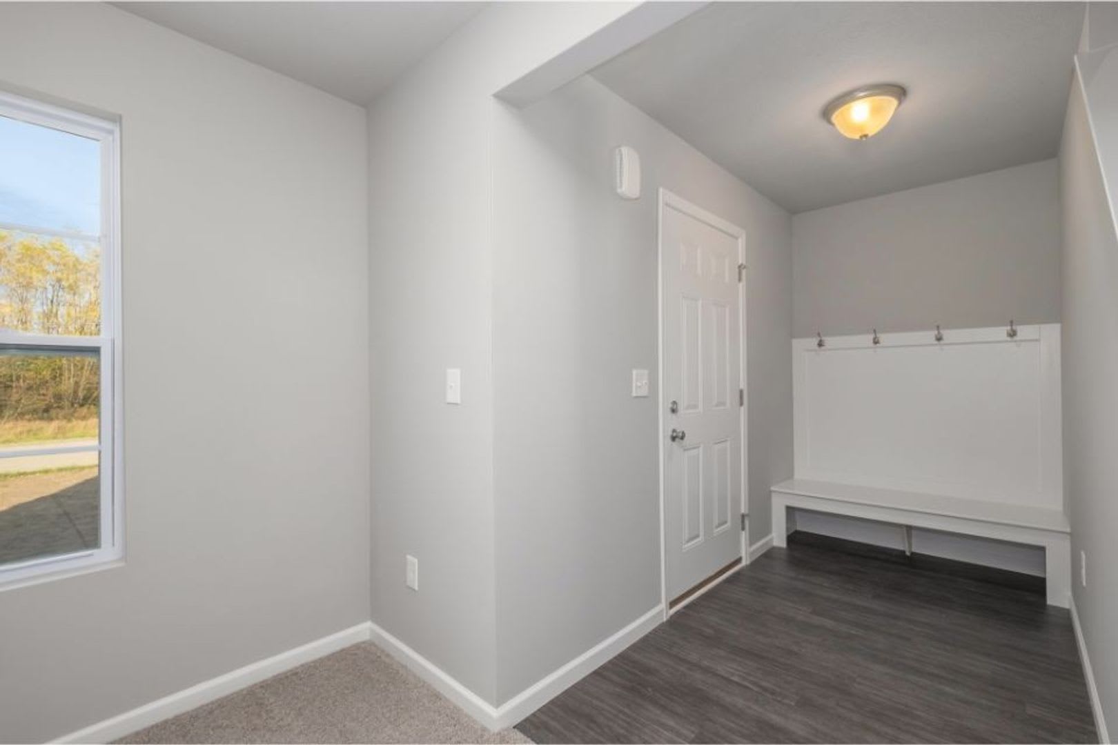 5312 Eagle Glen Avenue SW – photo 2