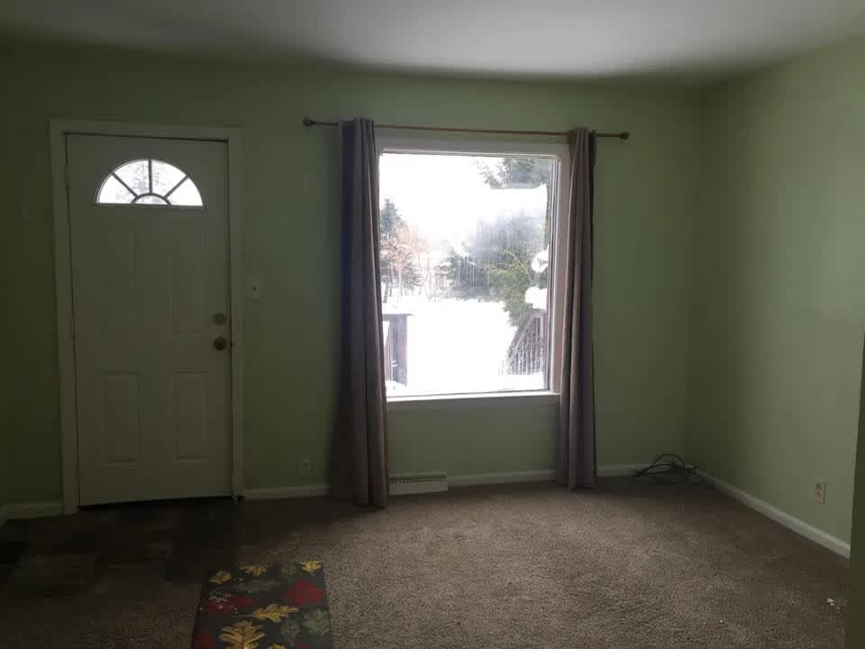 1008 Tweed St. – photo 3