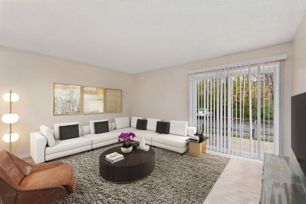 Stone Oak Apartments – photo 1