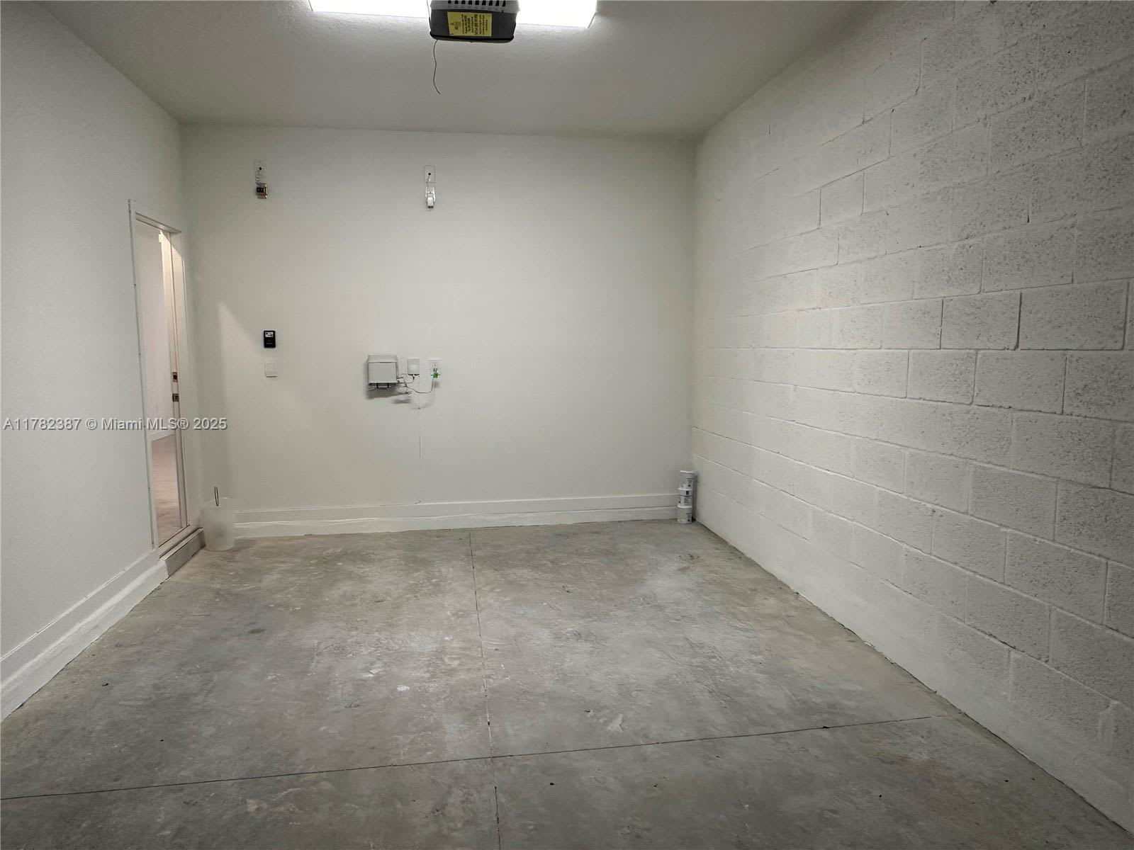 822 Southwest 11th Terrace – photo 4