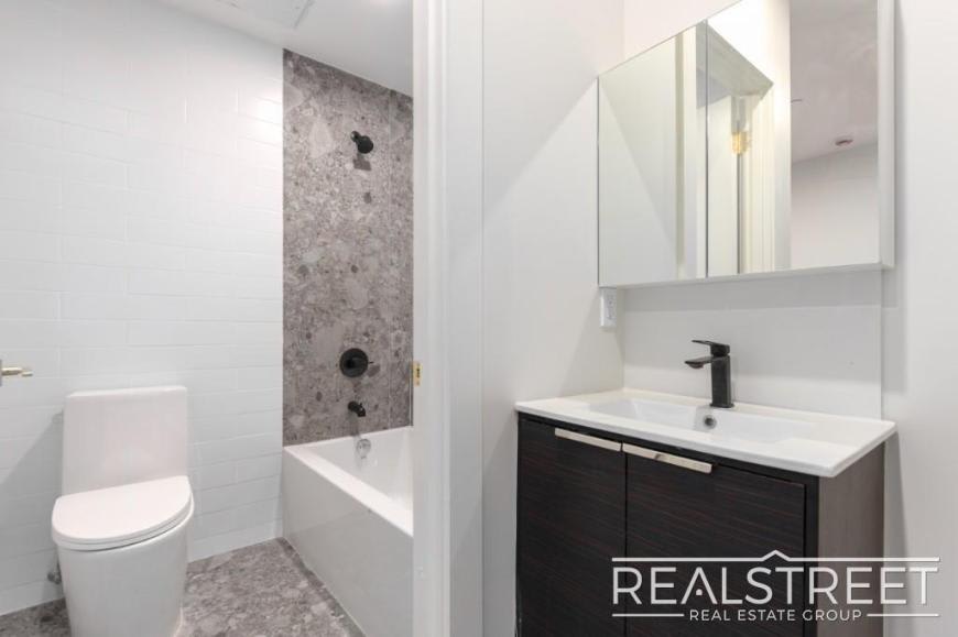 463 Dekalb Avenue – photo 5