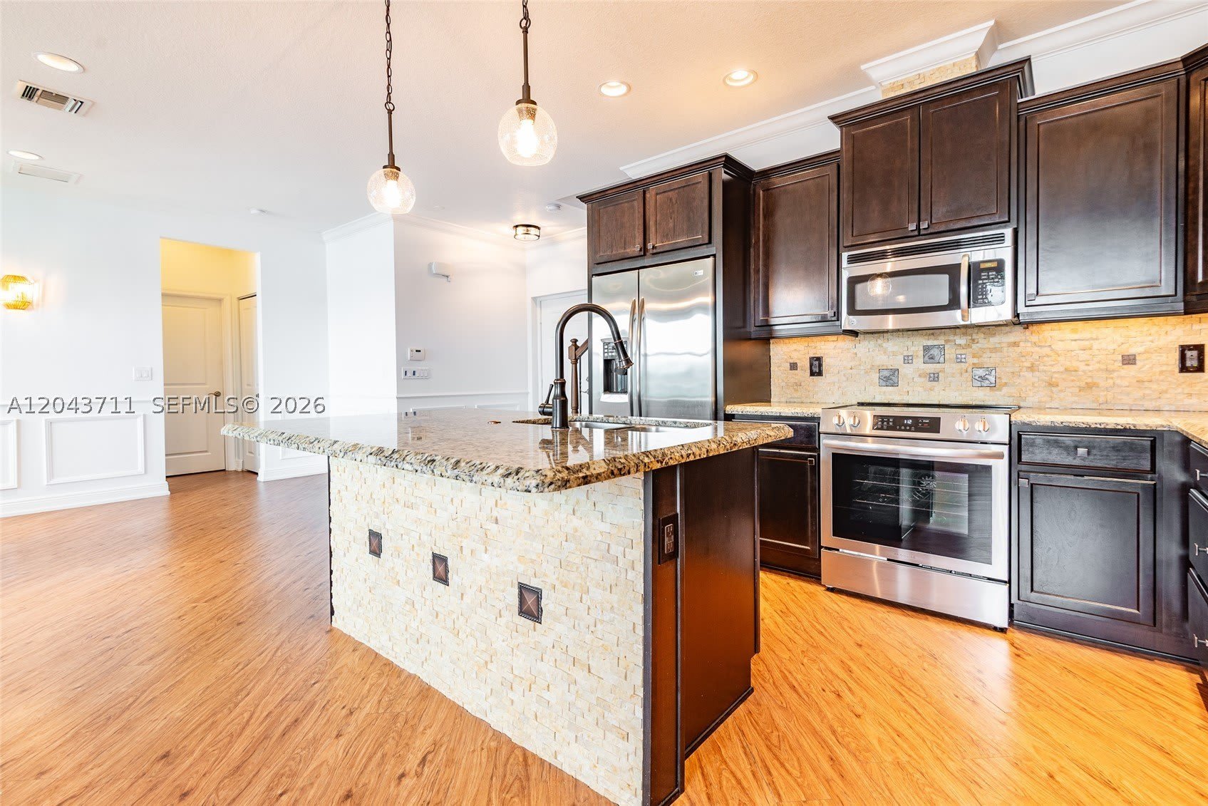 3061 Tortola Way – photo 2