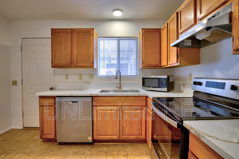 37339 Buckskin Cir – photo 5