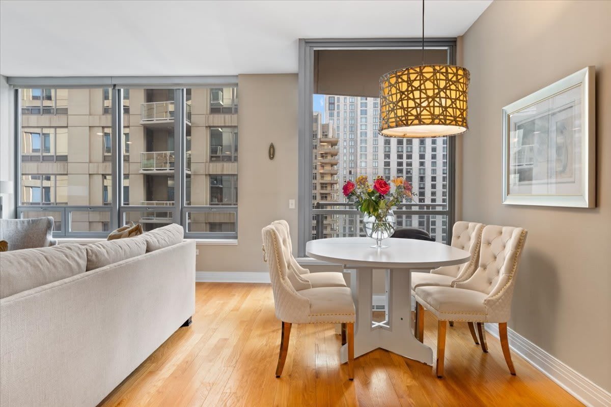 600 N LAKE SHORE Drive – photo 4