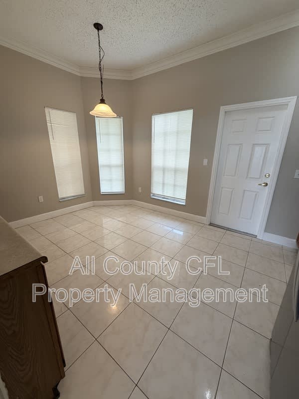 12178 Blackheath Cirle – photo 4