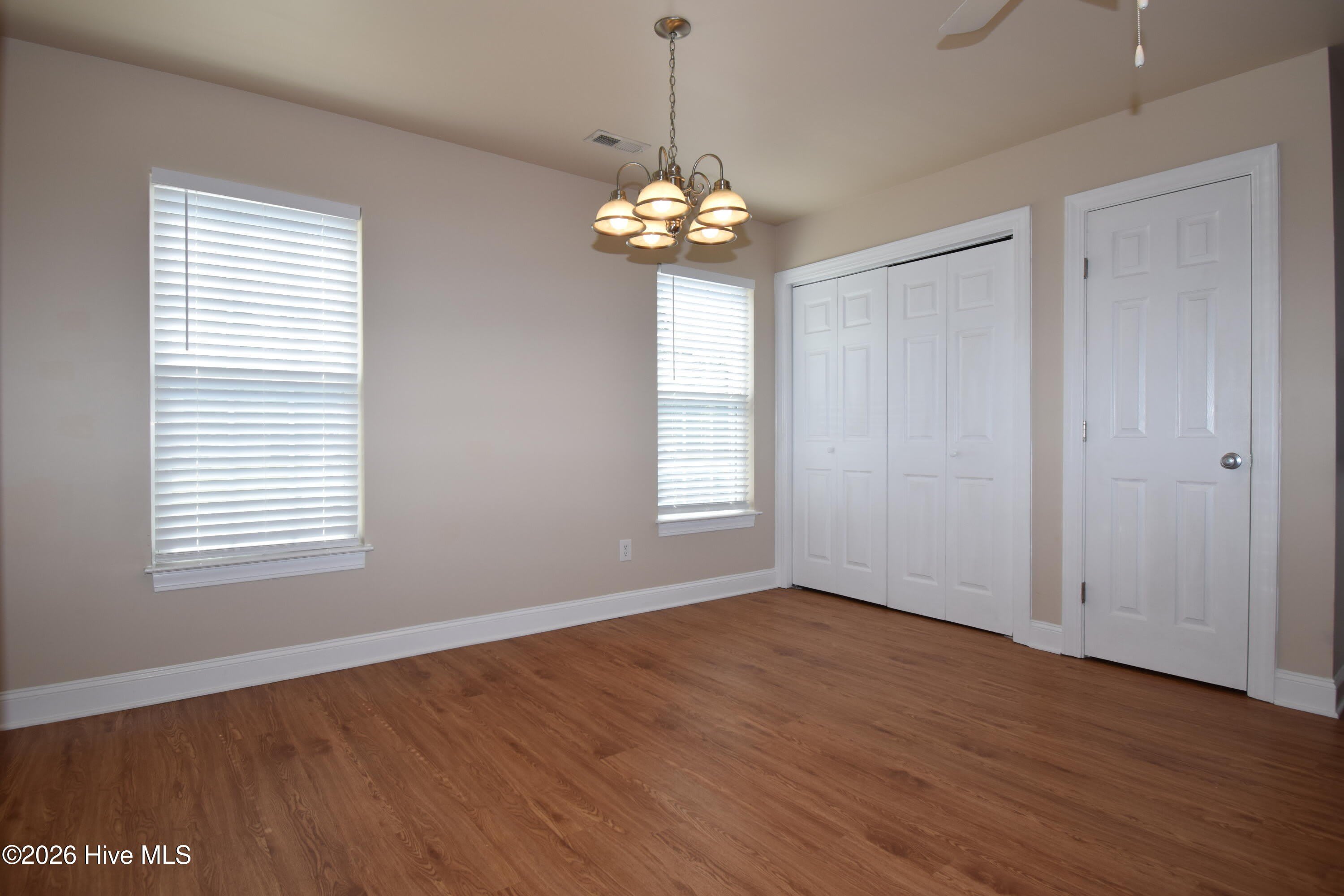 4009 Lucerne Court – photo 2