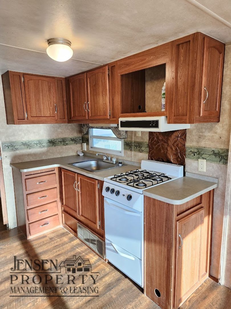 One Bedroom Modular for Rent – photo 5