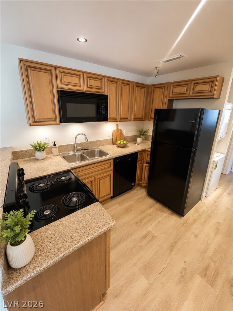 1467 Lorilyn Avenue – photo 2