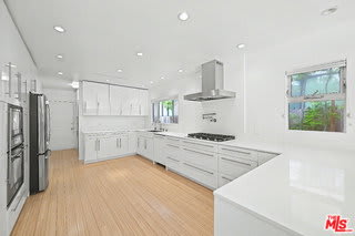 9512 Duxbury Lane – photo 5