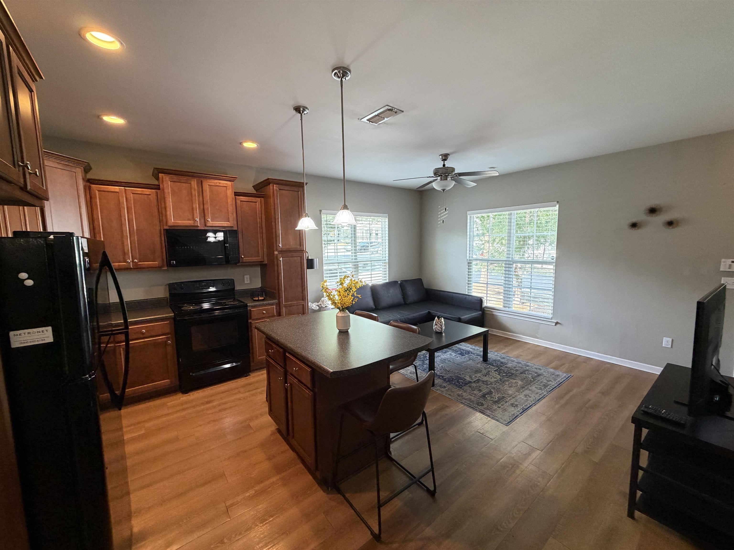 1938 Ann Arbor Avenue – photo 2