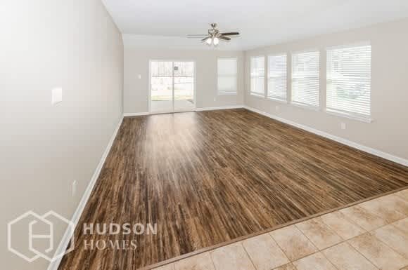 9200 Hawthorne Drive – photo 5