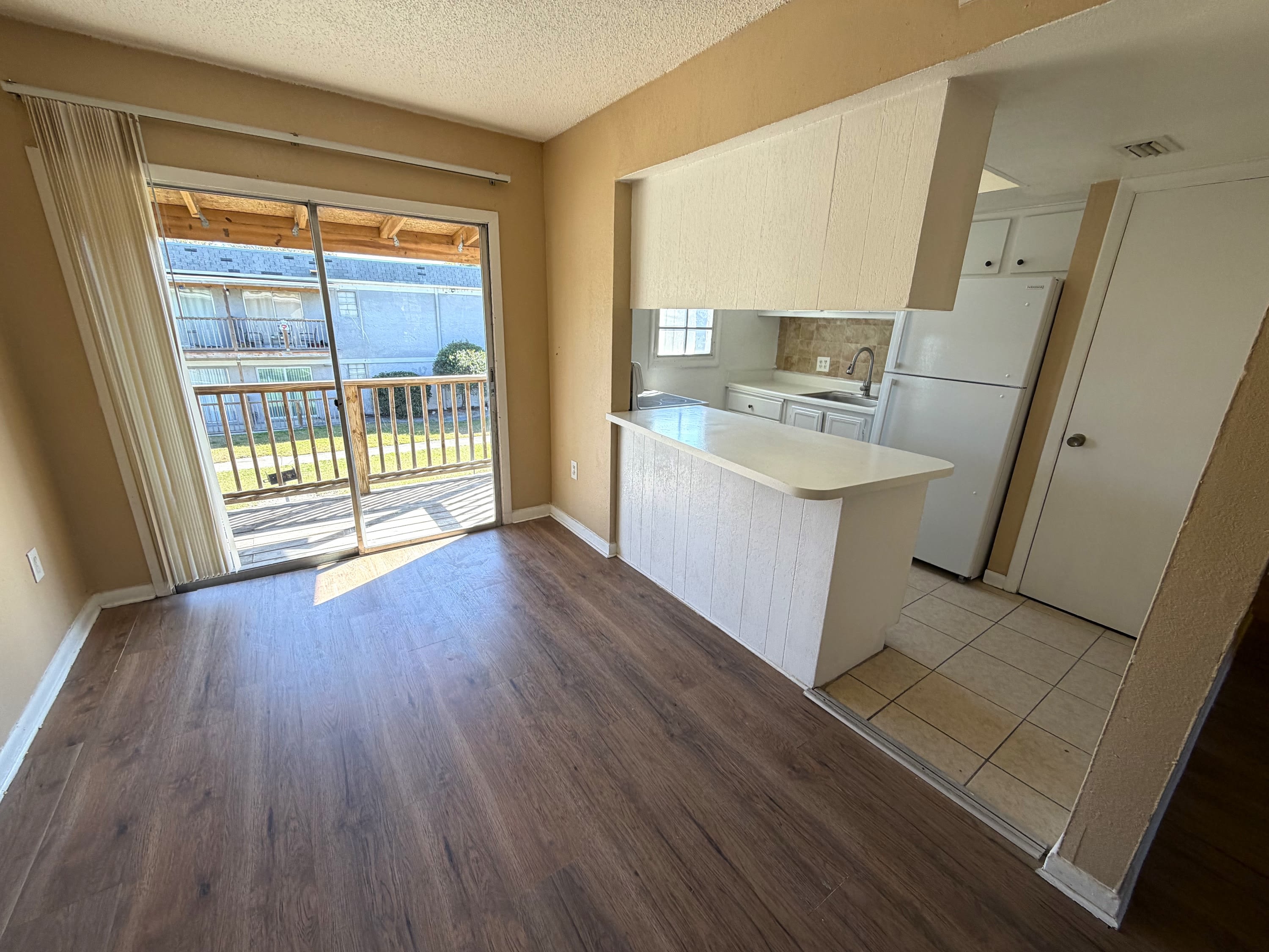 2785 L B Mcleod Road D 1Claims Realtymiamigroup Com – photo 2