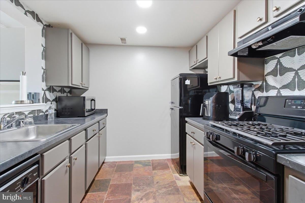 2609 DOUGLASS Road SE – photo 4