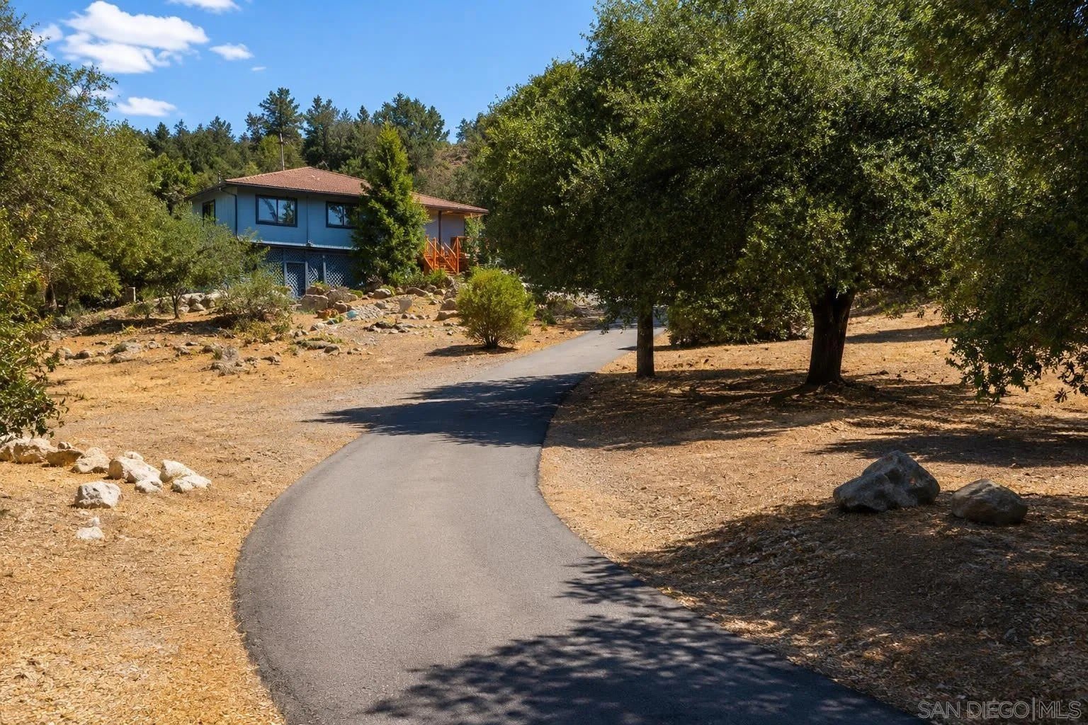 3255 Pine Hills – photo 1