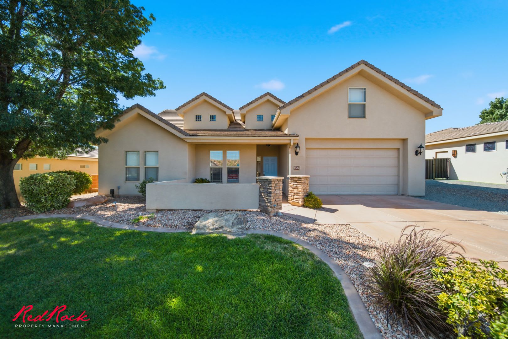 Pet Friendly 4 Bedroom Home! – photo 2