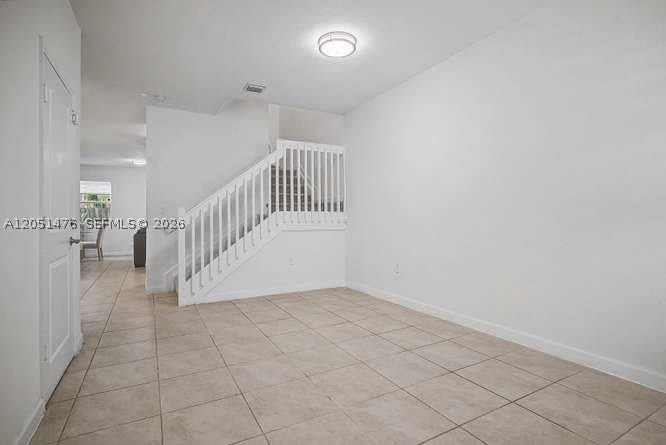 1020 SE 26th Ter – photo 4